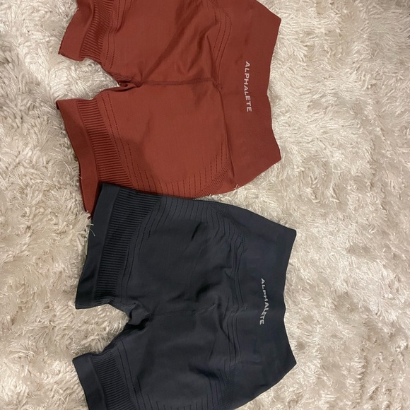 Alphalete shorts - Picture 2 of 2
